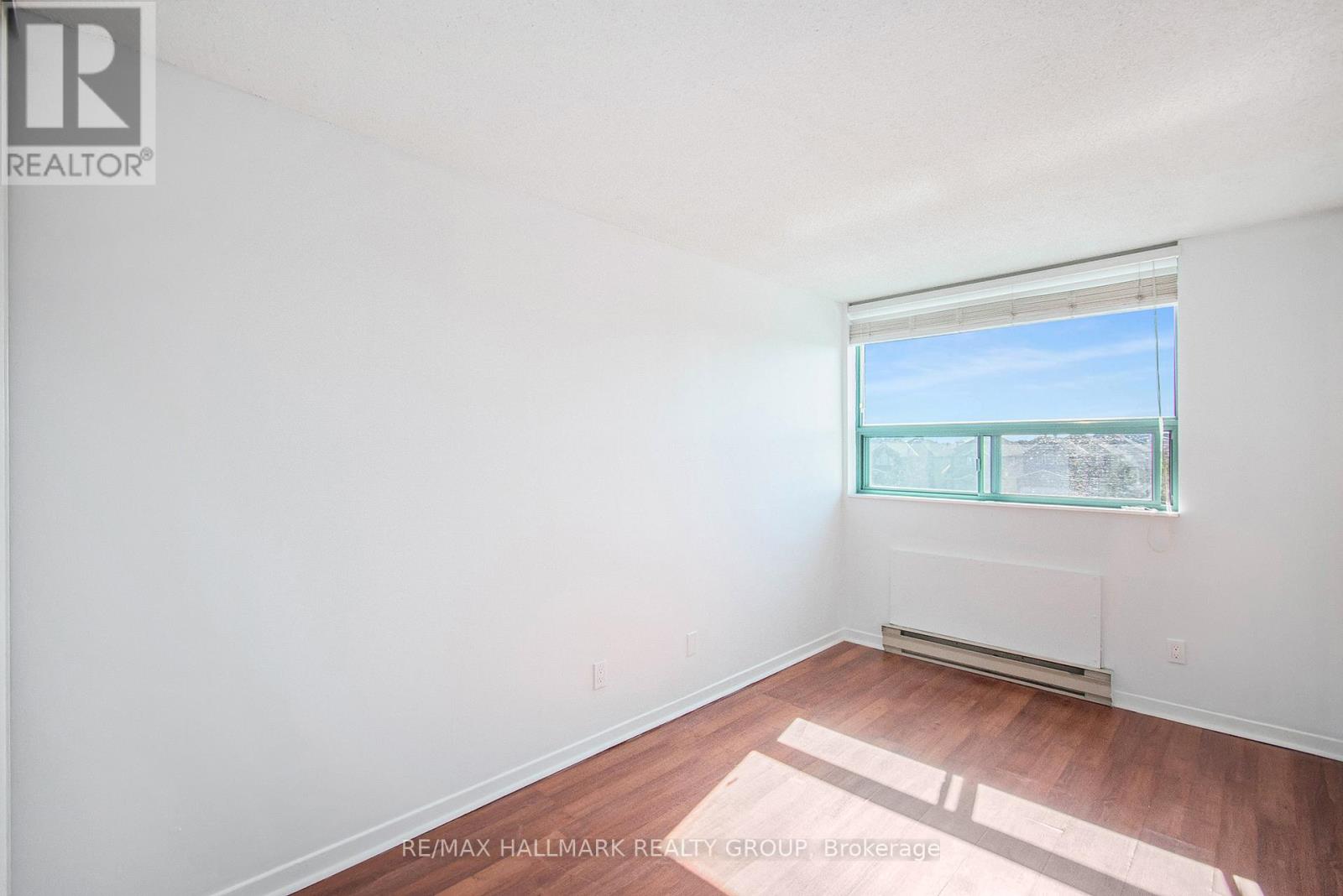 304 - 1440 Heron Road, Ottawa, Ontario  K1V 0X2 - Photo 16 - X12537924