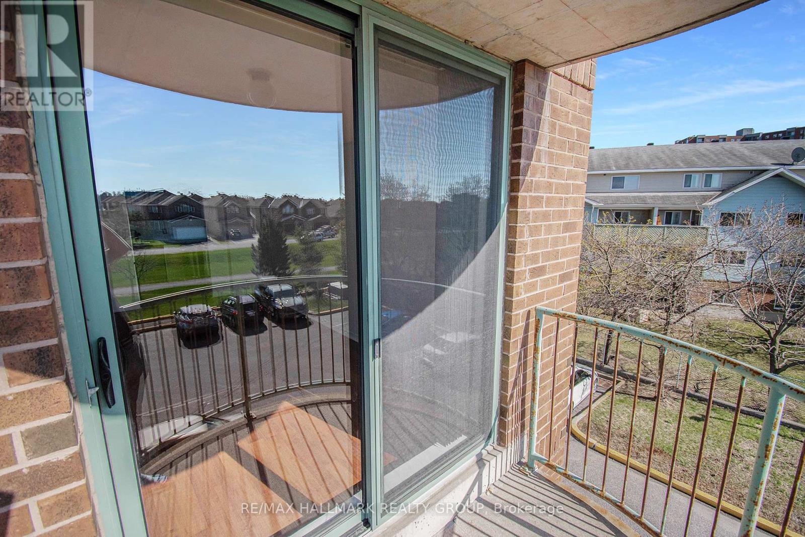 304 - 1440 Heron Road, Ottawa, Ontario  K1V 0X2 - Photo 18 - X12537924