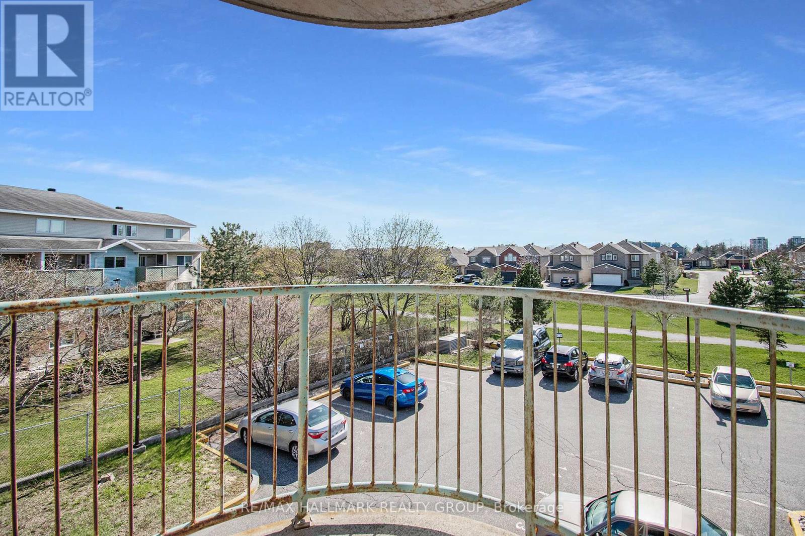 304 - 1440 Heron Road, Ottawa, Ontario  K1V 0X2 - Photo 3 - X12537924