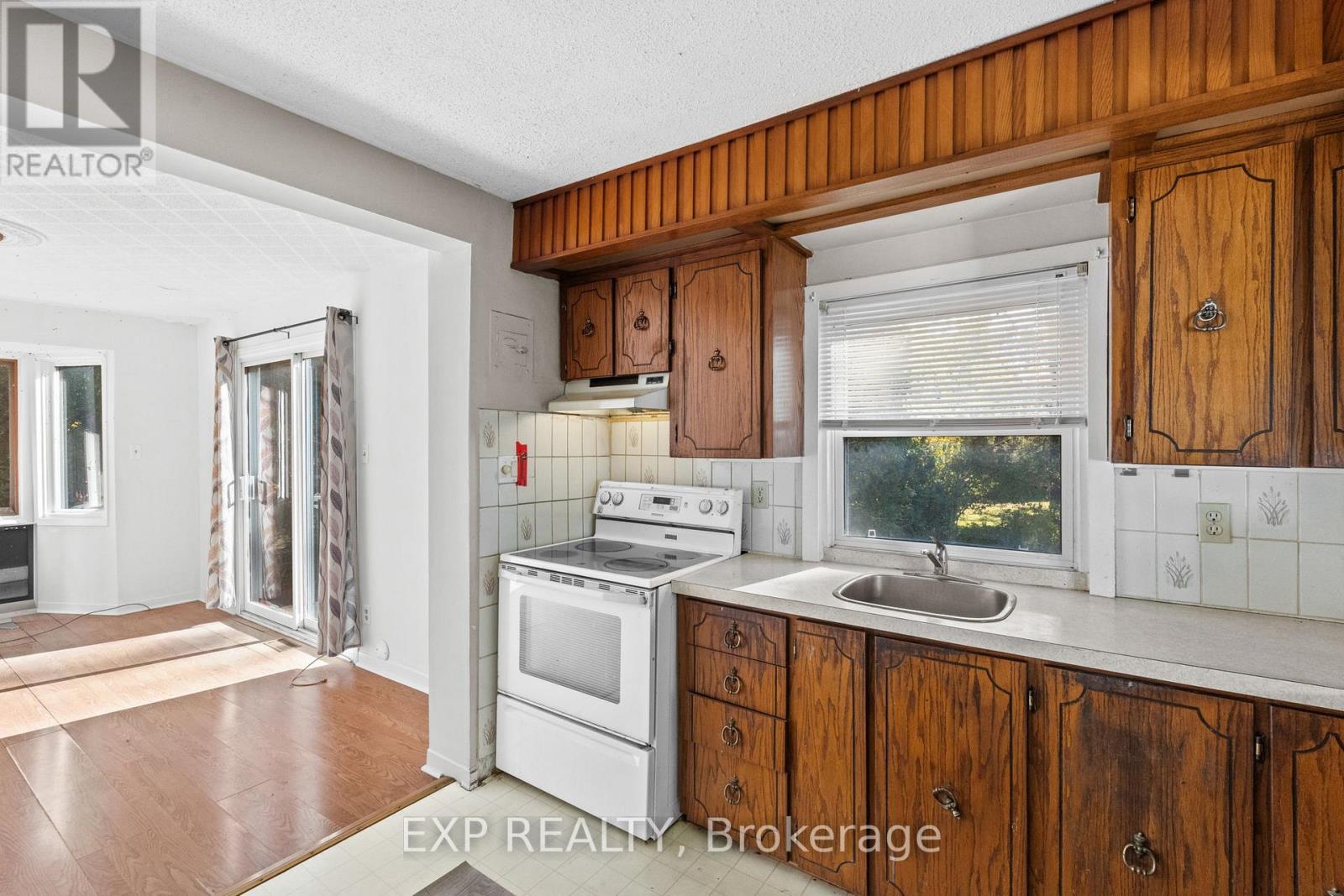 2720 Porter Road, North Grenville, Ontario  K0G 1T0 - Photo 11 - X12538074