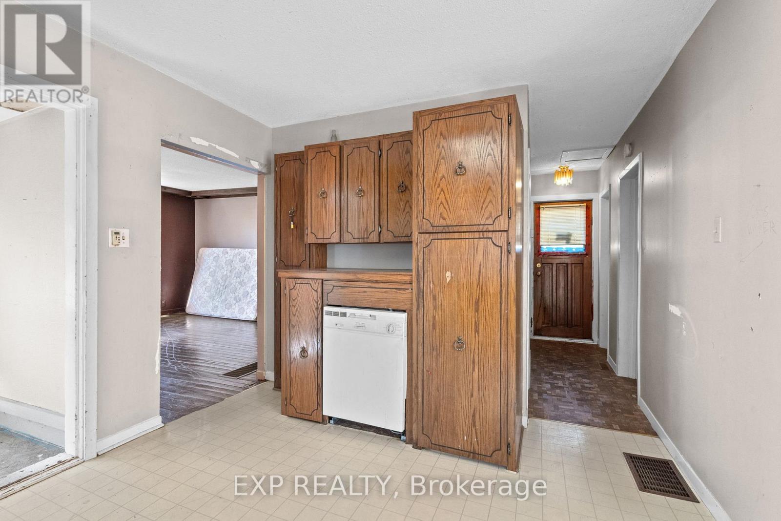 2720 Porter Road, North Grenville, Ontario  K0G 1T0 - Photo 14 - X12538074