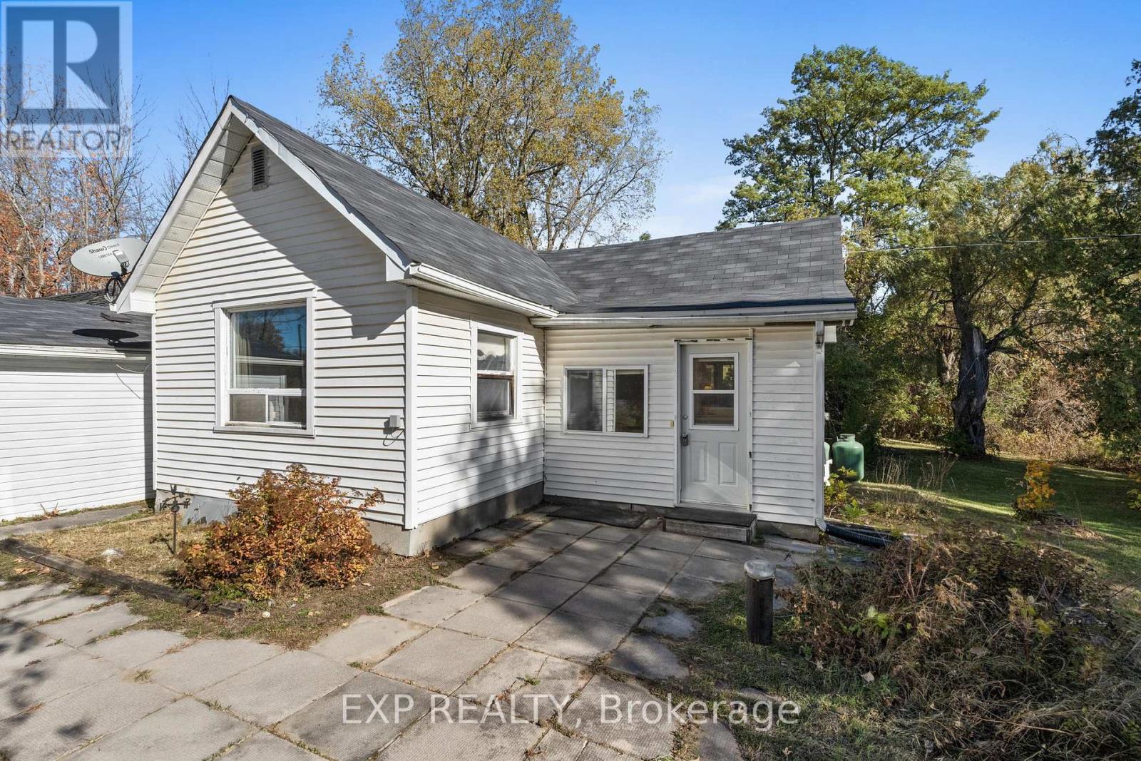 2720 Porter Road, North Grenville, Ontario  K0G 1T0 - Photo 4 - X12538074