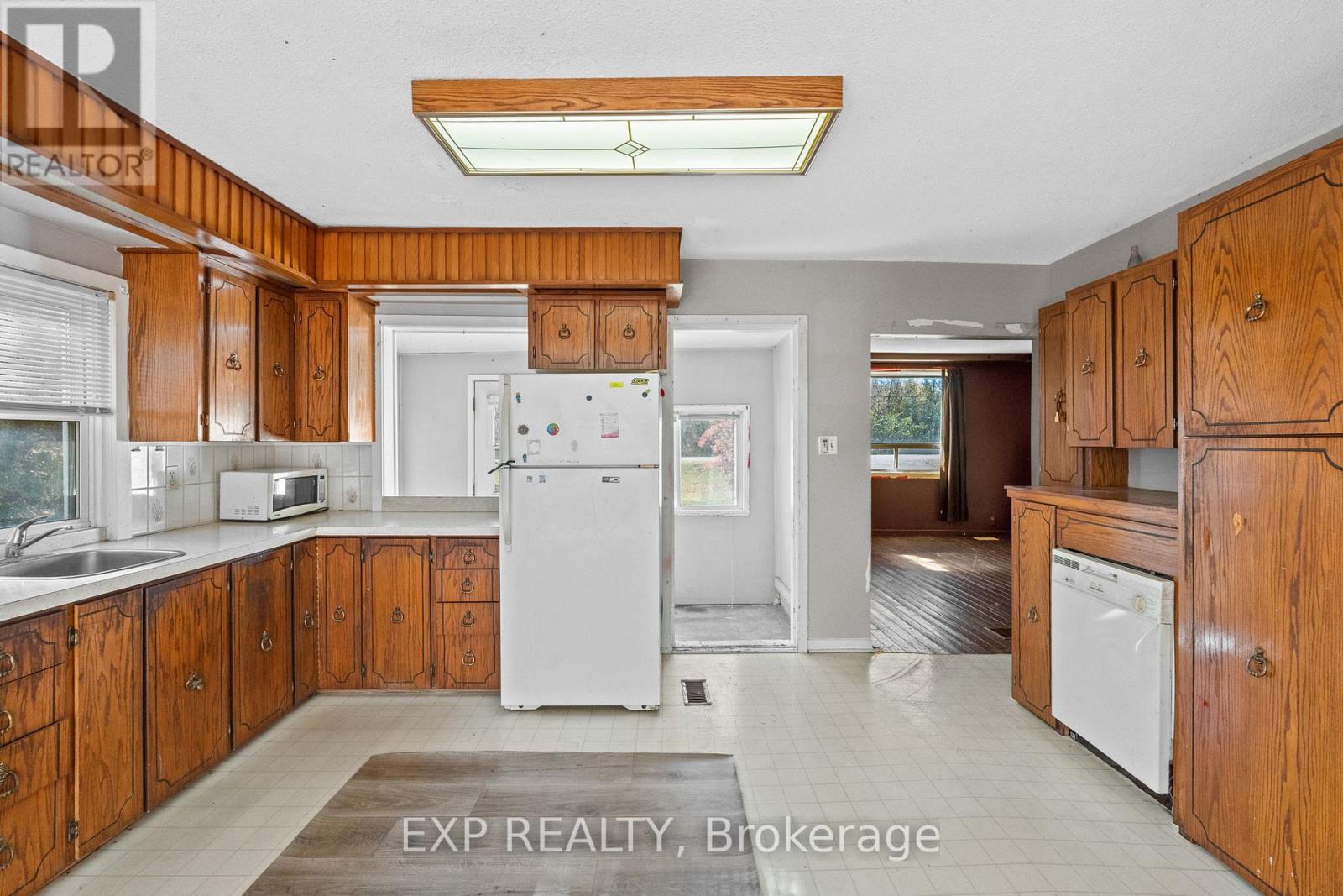 2720 Porter Road, North Grenville, Ontario  K0G 1T0 - Photo 9 - X12538074