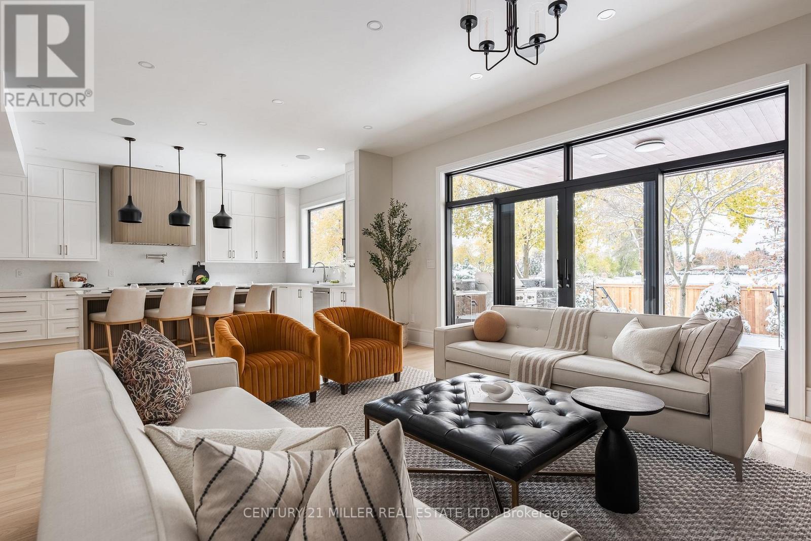 414 Belvenia Road, Burlington, Ontario  L7L 2G6 - Photo 12 - W12537828