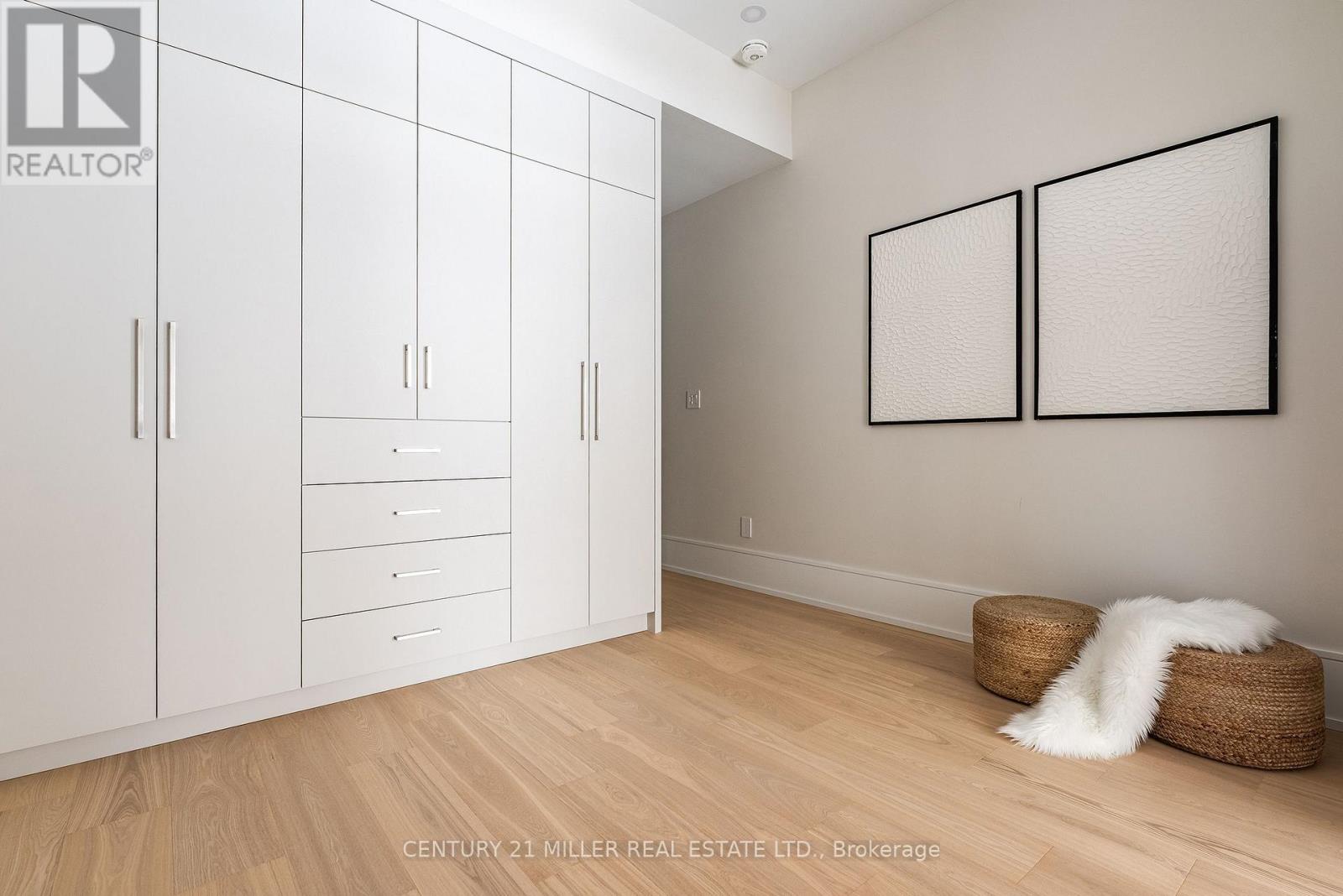 414 Belvenia Road, Burlington, Ontario  L7L 2G6 - Photo 16 - W12537828