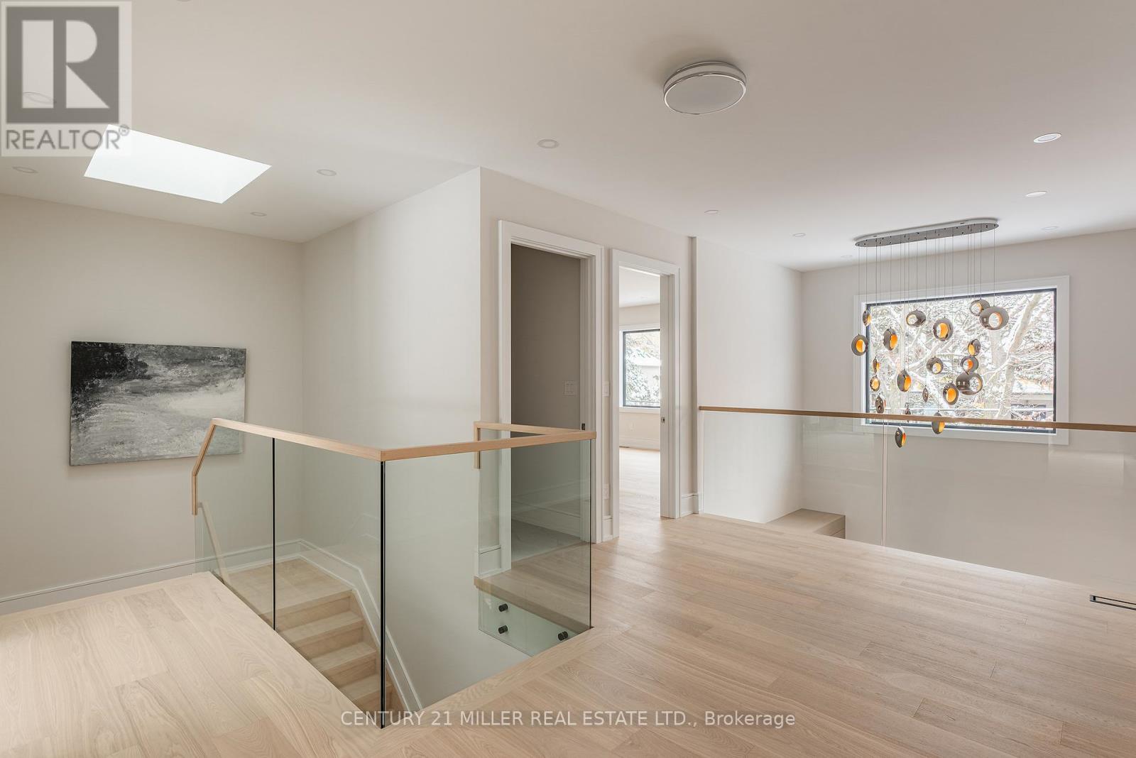 414 Belvenia Road, Burlington, Ontario  L7L 2G6 - Photo 20 - W12537828