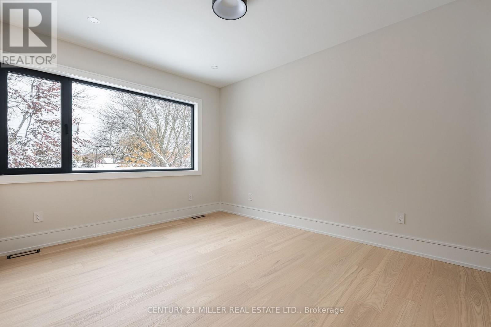 414 Belvenia Road, Burlington, Ontario  L7L 2G6 - Photo 29 - W12537828