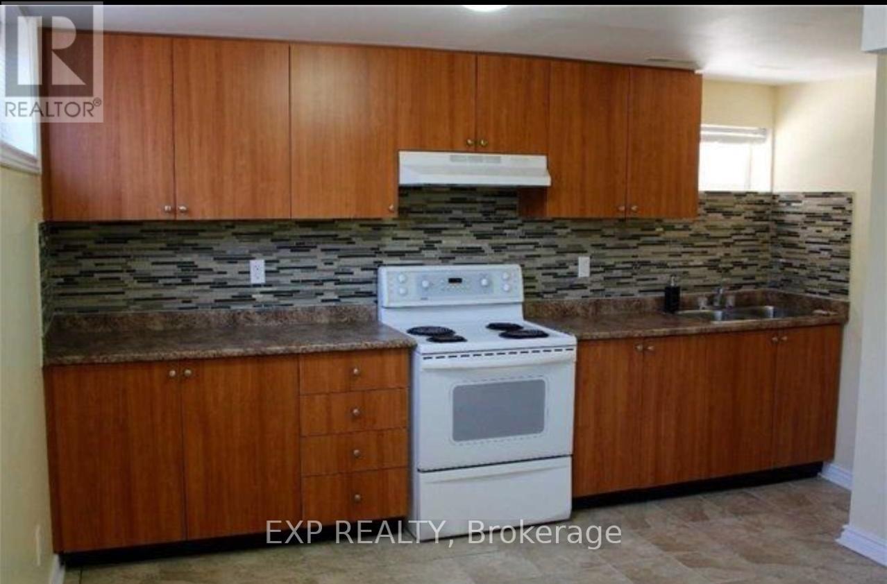 Basement - 17 Gable Drive, Brampton, Ontario  L6V 2H2 - Photo 3 - W12537838