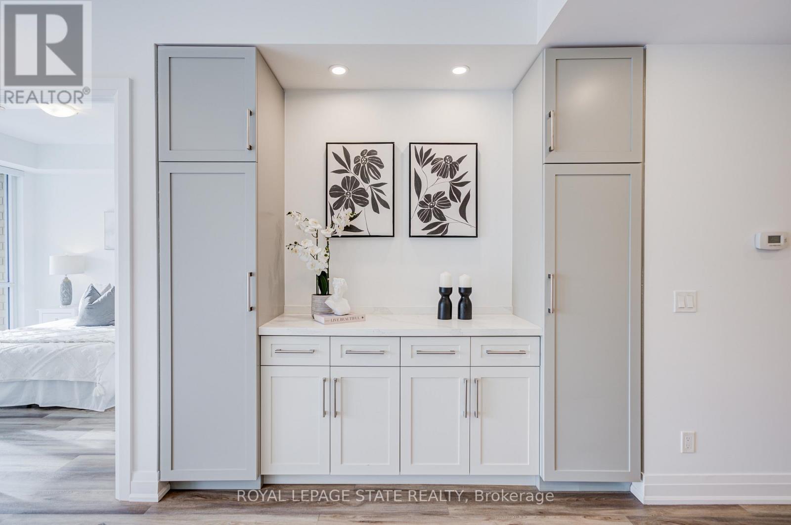 906 - 2025 Maria Street, Burlington, Ontario  L7R 0E9 - Photo 16 - W12537846