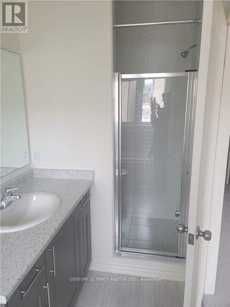 15 Truffle Court, Brampton, Ontario  L1A 5A6 - Photo 7 - W12537854