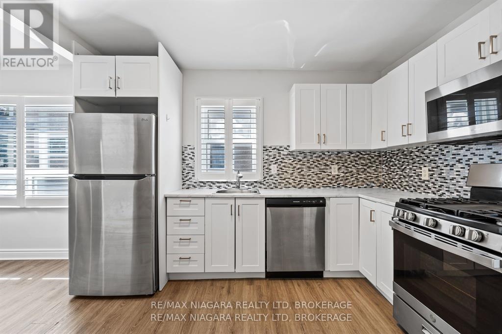 28 Fielden Avenue, Port Colborne, Ontario L3K 4S9 - Photo 11 - X12537936