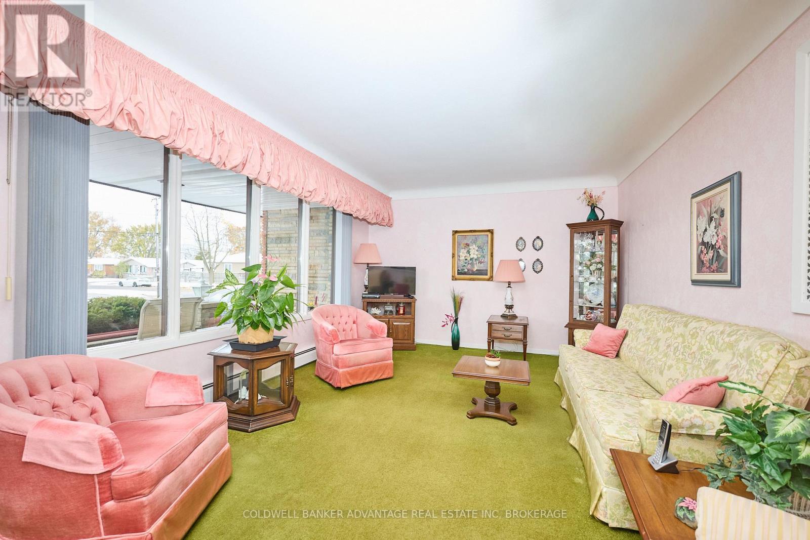 609 Lincoln Street, Welland, Ontario L3B 4R2 - Photo 6 - X12538018