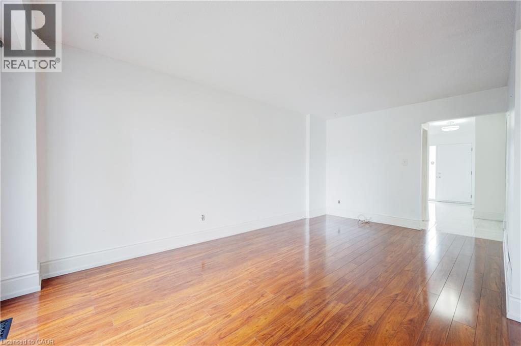 3430 Brandon Gate Drive Unit# 31, Mississauga, Ontario  L4T 3T4 - Photo 9 - 40773712