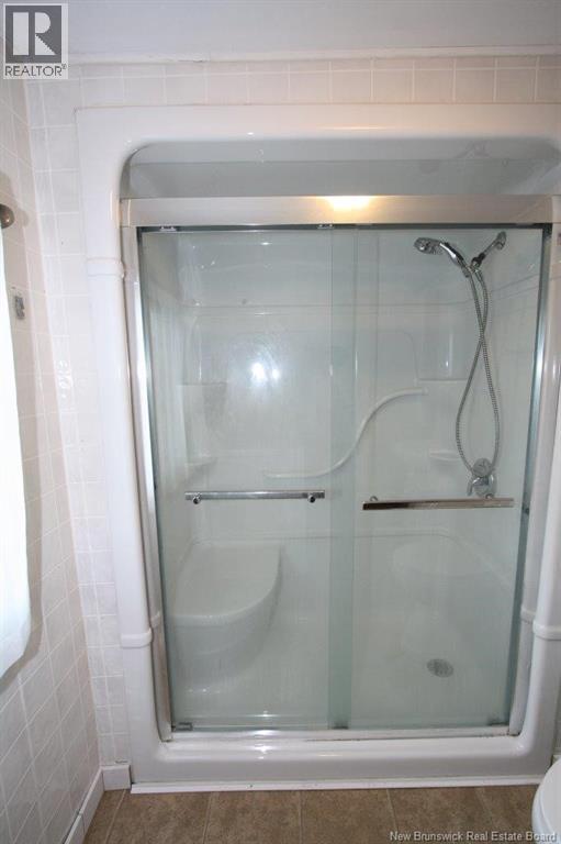 22 Greystone Court, Fredericton, New Brunswick  E3B 6R5 - Photo 8 - NB130003