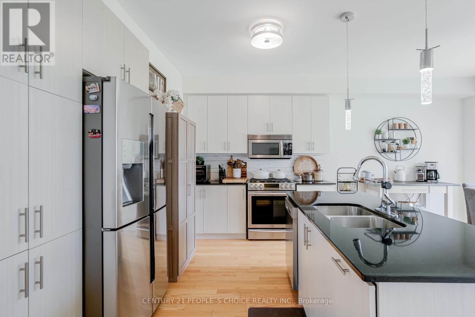 169 East Shore Drive, Clarington, Ontario  L1C 1Z8 - Photo 16 - E12524716