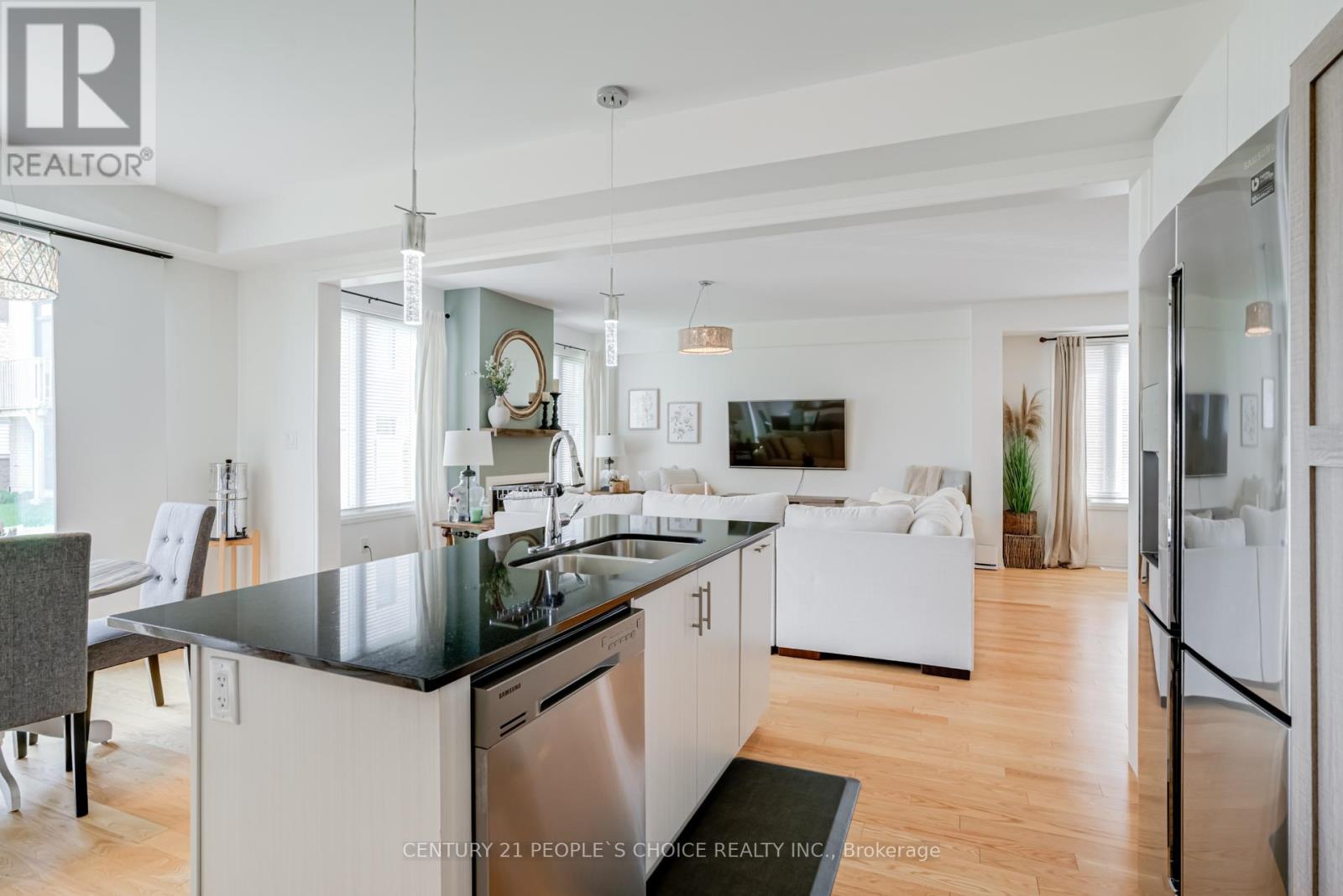 169 East Shore Drive, Clarington, Ontario  L1C 1Z8 - Photo 17 - E12524716