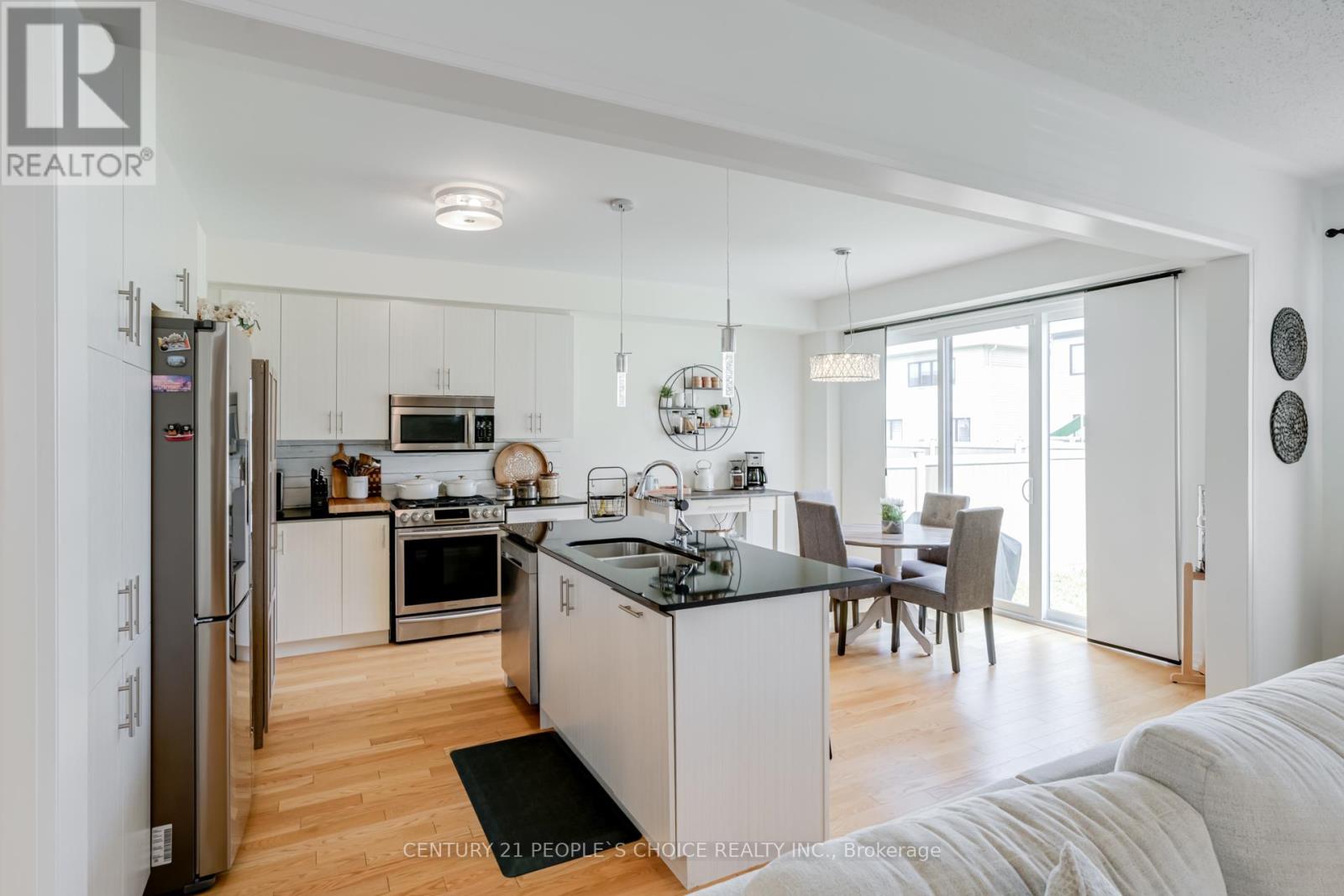 169 East Shore Drive, Clarington, Ontario  L1C 1Z8 - Photo 15 - E12524716