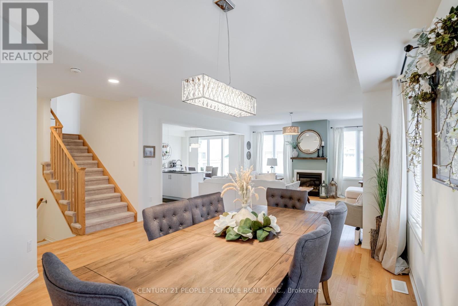 169 East Shore Drive, Clarington, Ontario  L1C 1Z8 - Photo 11 - E12524716