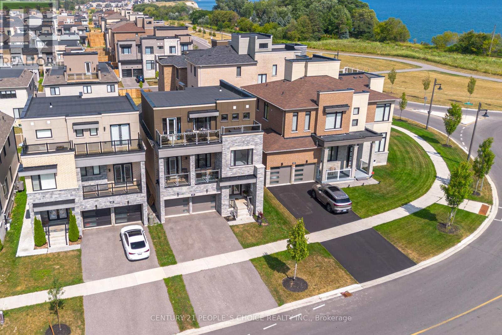 169 East Shore Drive, Clarington, Ontario  L1C 1Z8 - Photo 4 - E12524716