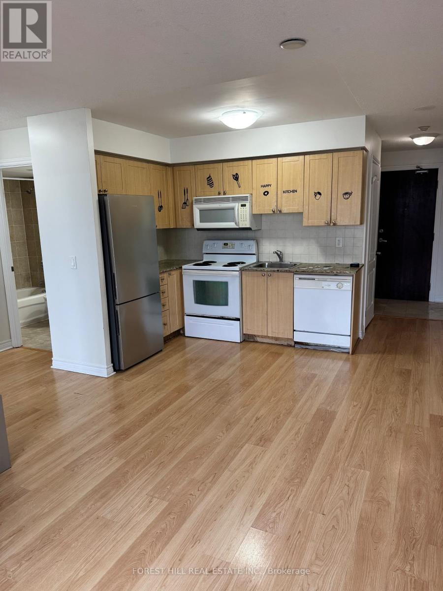 201 - 15 North Park Road, Vaughan, Ontario  L4J 0A1 - Photo 6 - N12393414