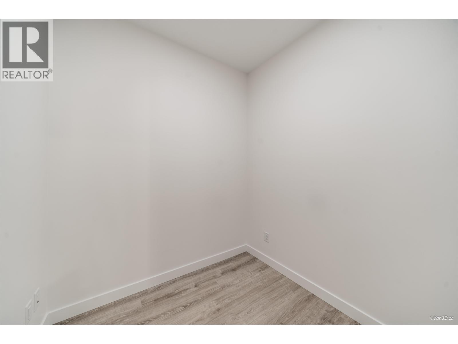 318 516 Foster Avenue, Coquitlam, British Columbia V6Y 0A6 - Photo 17 - R3066625