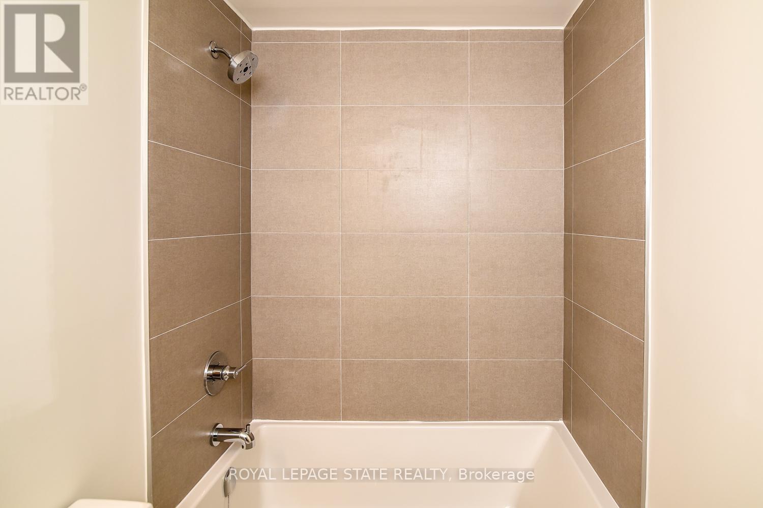 805 - 385 Winston Road, Grimsby, Ontario  L3M 4E8 - Photo 21 - X12537758