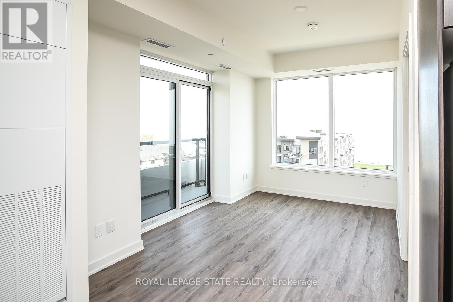 805 - 385 Winston Road, Grimsby, Ontario  L3M 4E8 - Photo 8 - X12537758