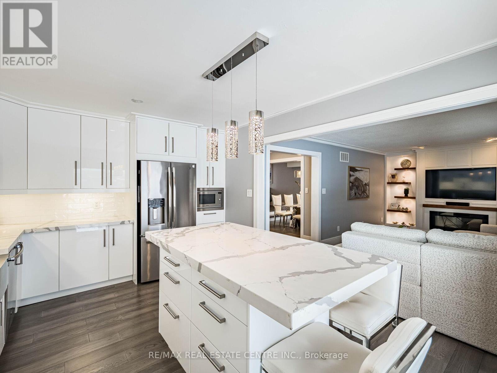 114 Parkwood Crescent, Hamilton, Ontario  L8V 4Z7 - Photo 18 - X12537806