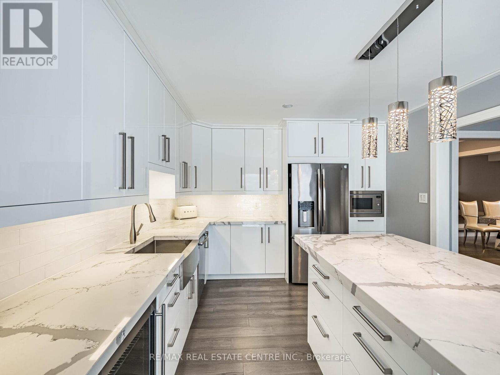 114 Parkwood Crescent, Hamilton, Ontario  L8V 4Z7 - Photo 20 - X12537806