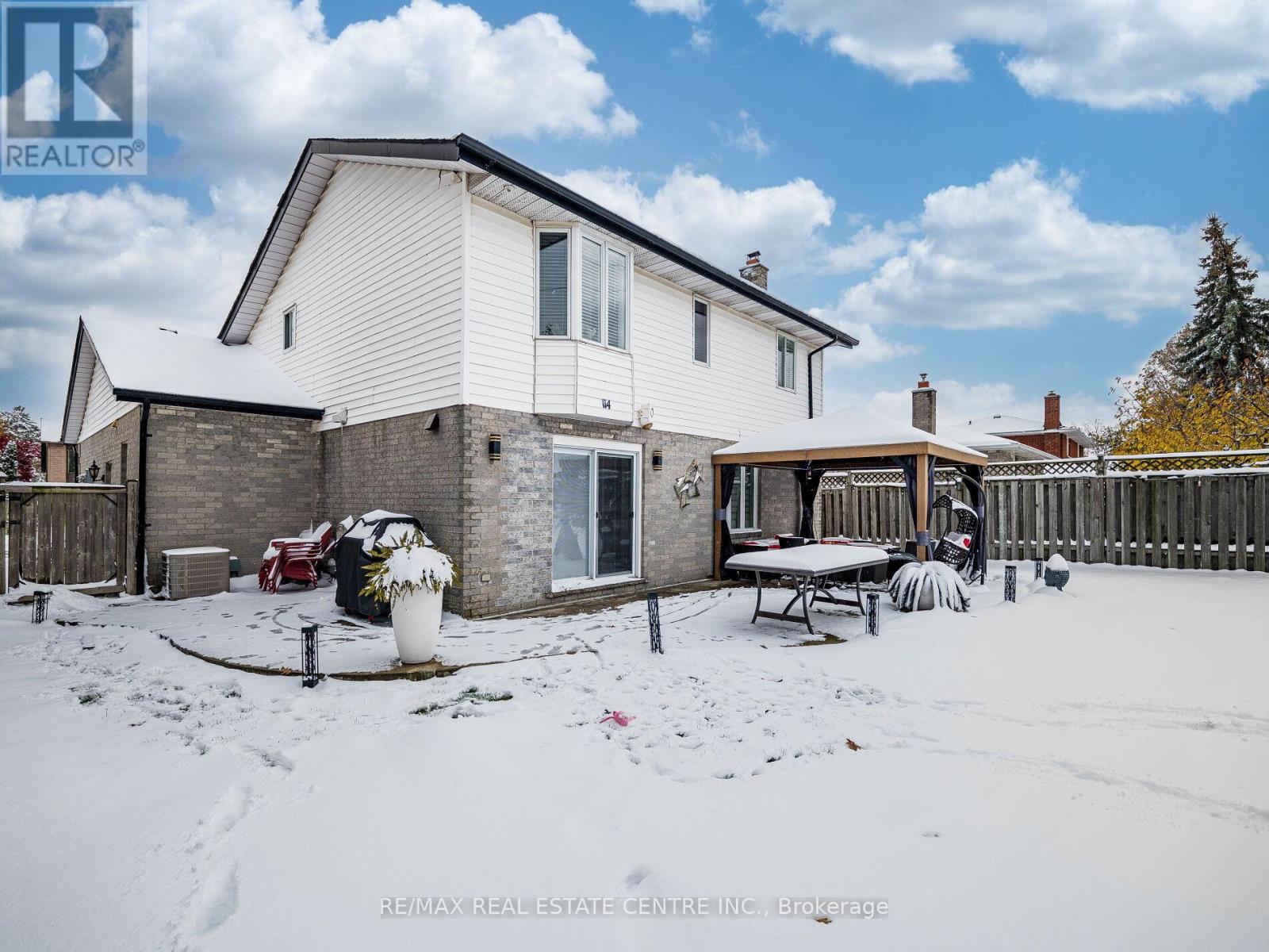 114 Parkwood Crescent, Hamilton, Ontario  L8V 4Z7 - Photo 39 - X12537806