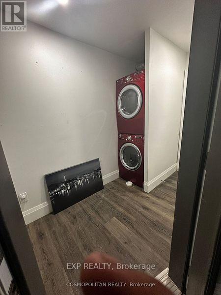 6564 Level Avenue, Niagara Falls, Ontario  L2G 4B7 - Photo 5 - X12537822