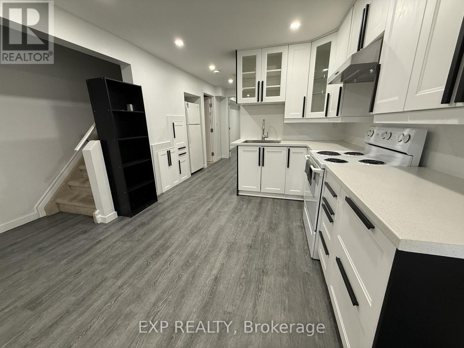 Lower - C - 25 Mohawk Street, Brantford, Ontario  N3S 2W2 - Photo 10 - X12537848