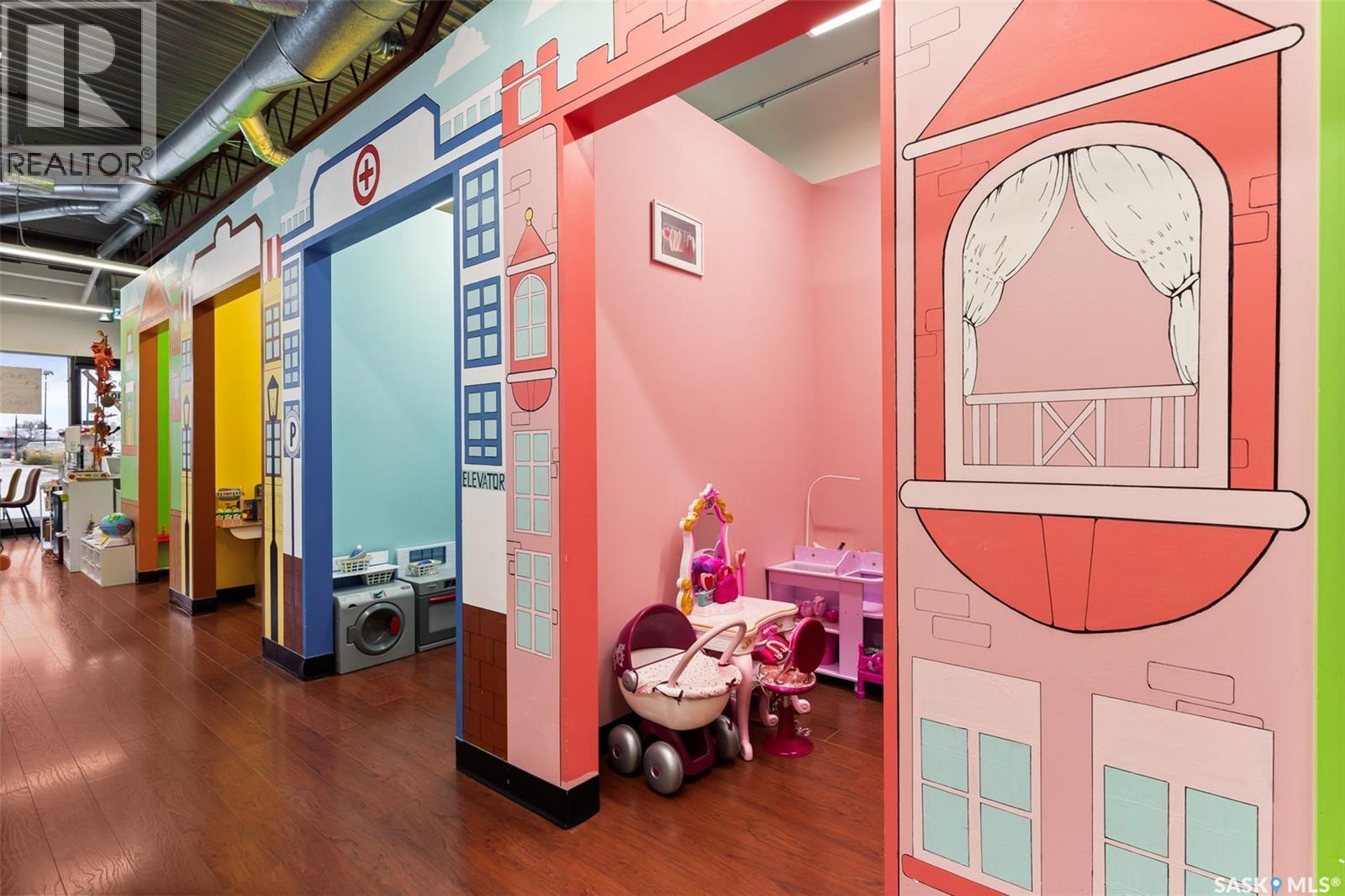 192 University Park Drive, Regina, Saskatchewan  S4V 1A3 - Photo 16 - SK023839