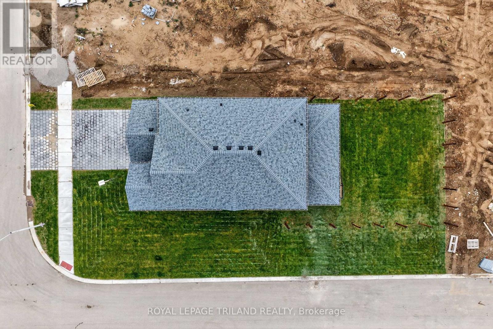 Photo 37 of 43 for 39 Allister Drive