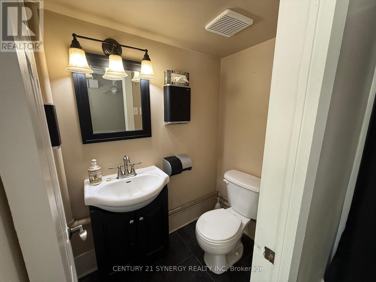 106 Main Street W, Merrickville-Wolford, Ontario  K0G 1N0 - Photo 8 - X12217321