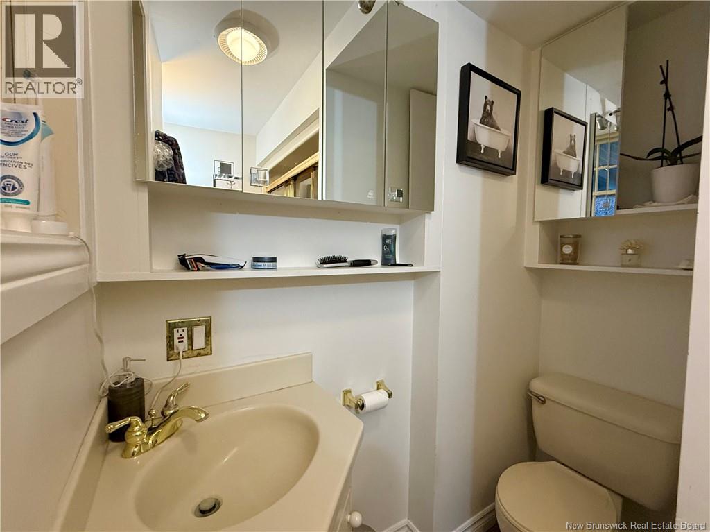 28 Lawson Street, Edmundston, New Brunswick  E3V 1Z4 - Photo 21 - NB129995