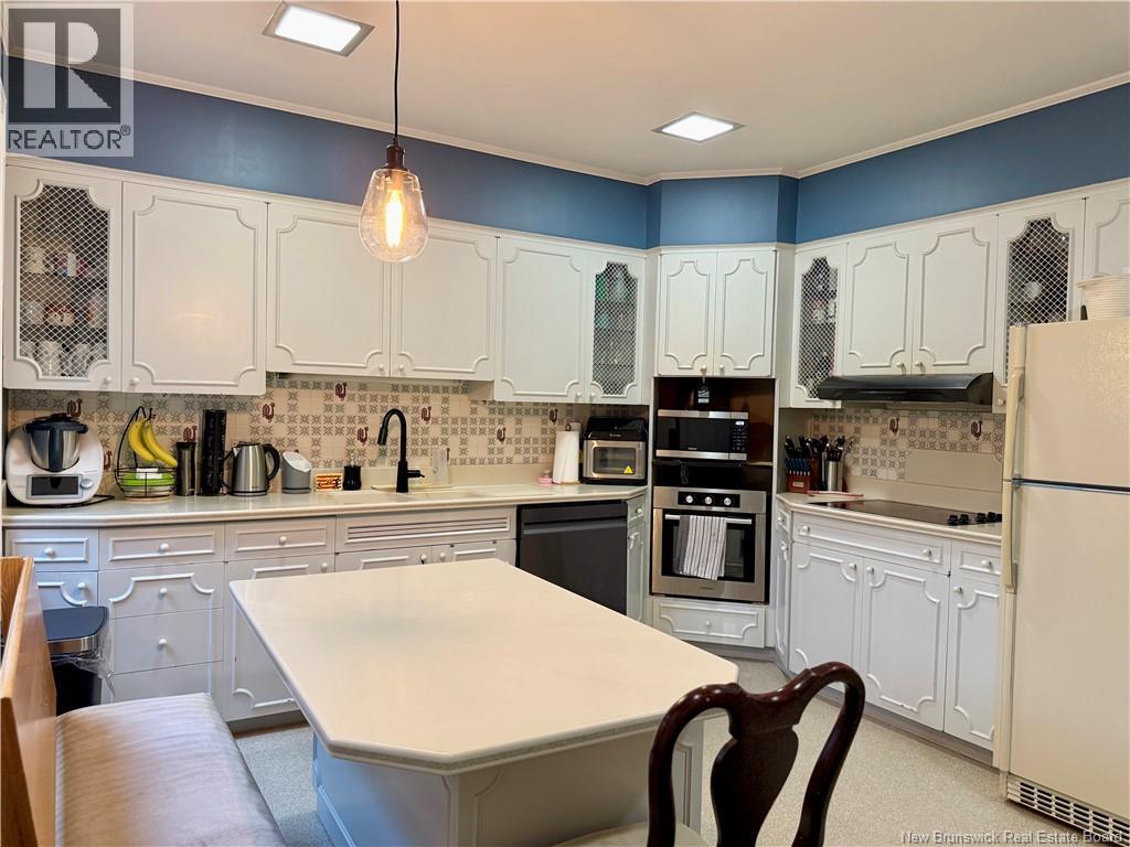 28 Lawson Street, Edmundston, New Brunswick  E3V 1Z4 - Photo 9 - NB129995