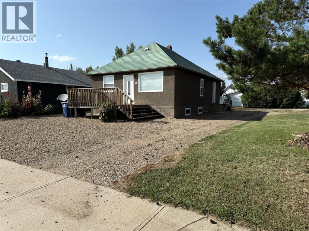 220 Railway Avenue E, Maidstone, Saskatchewan  S0M 1M0 - Photo 2 - A2244418