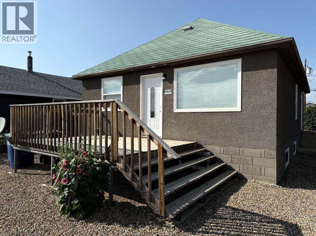 220 Railway Avenue E, Maidstone, Saskatchewan