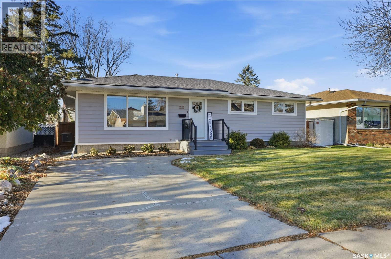 10 O' Neill STREET, regina, Saskatchewan