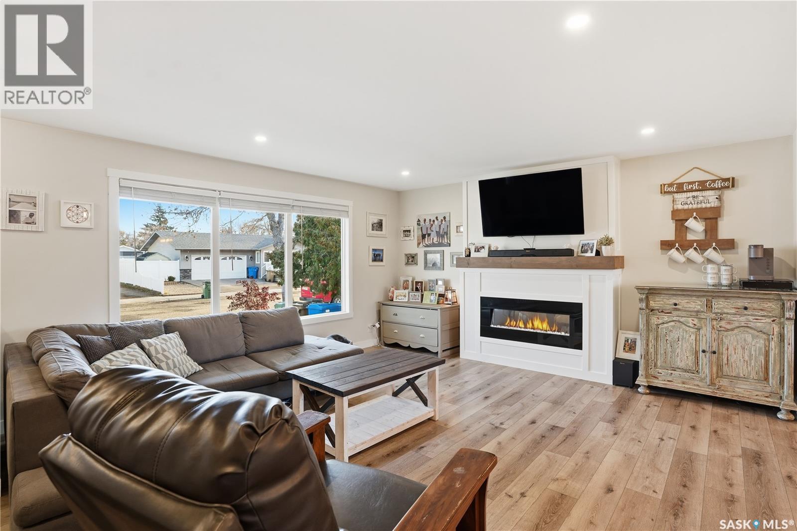 10 O' Neill Street, Regina, Saskatchewan  S4T 7K1 - Photo 5 - SK023877