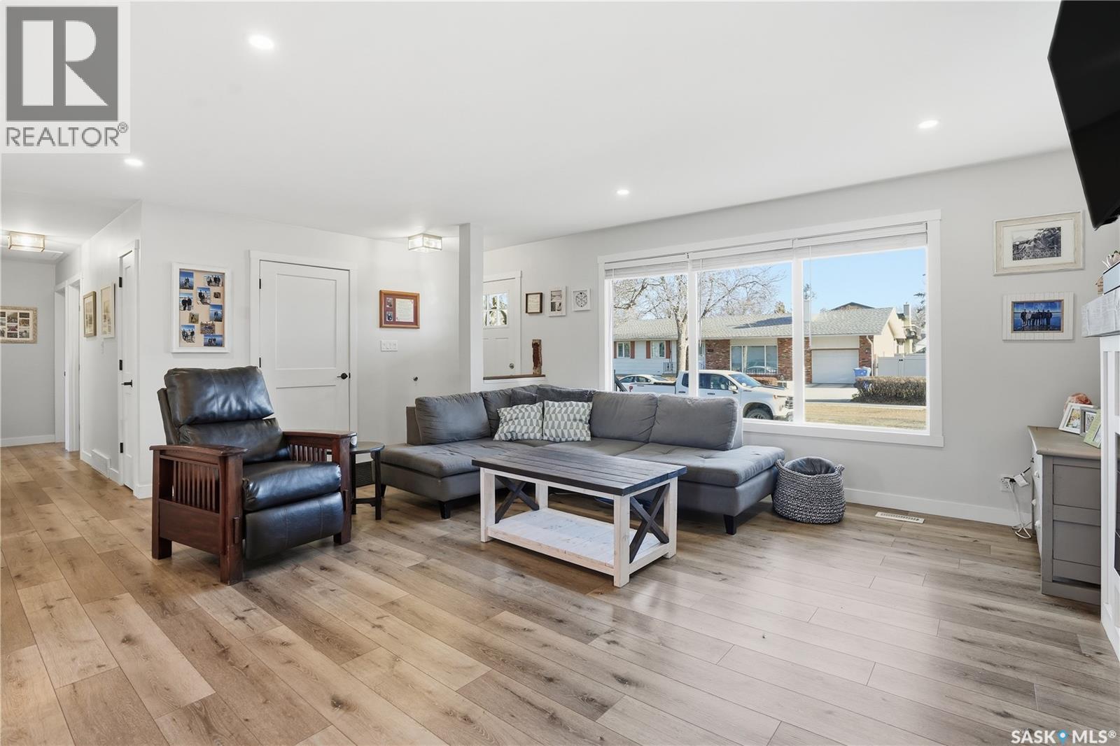 10 O' Neill Street, Regina, Saskatchewan  S4T 7K1 - Photo 7 - SK023877