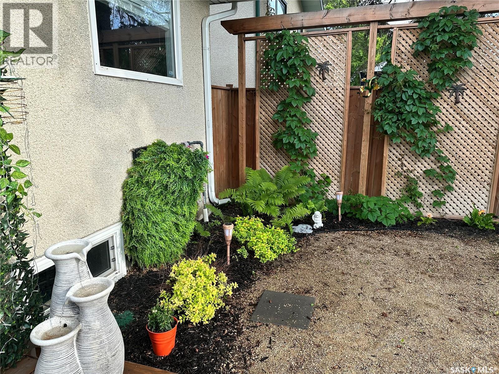 10 O' Neill Street, Regina, Saskatchewan  S4T 7K1 - Photo 47 - SK023877