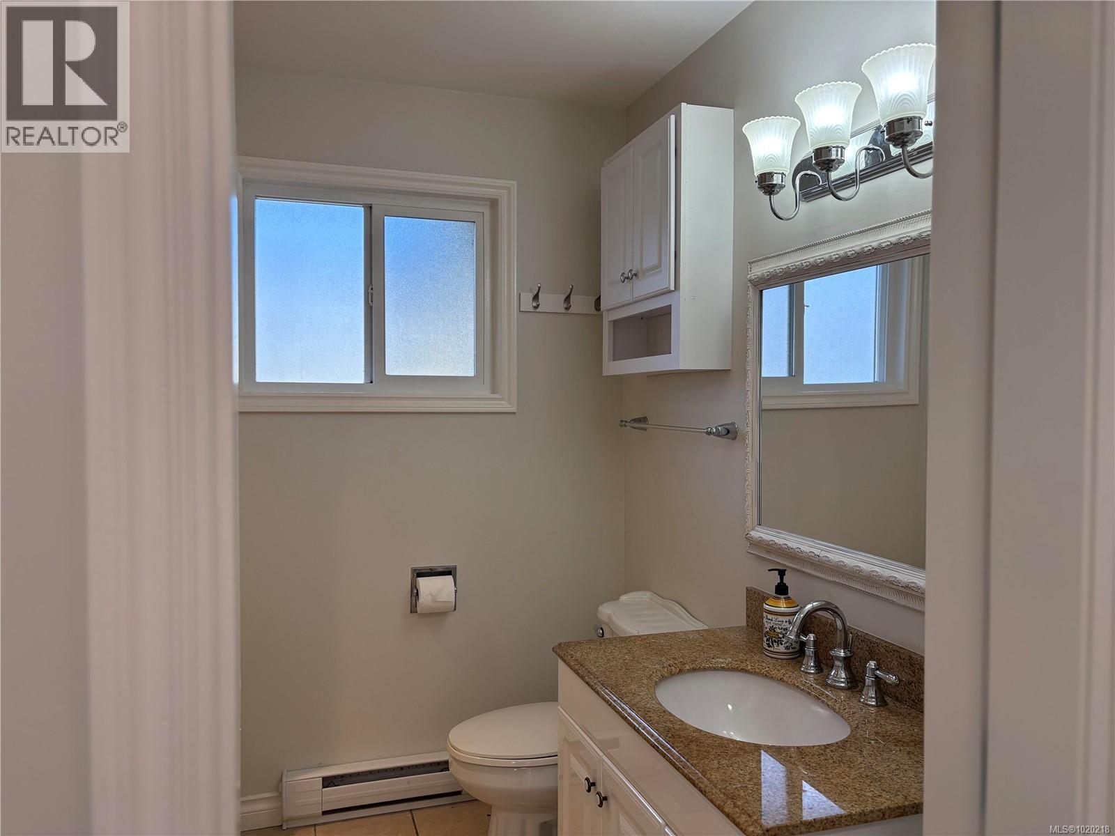 8810 Douglas St, Port Hardy, British Columbia  V0N 2P0 - Photo 11 - 1020218