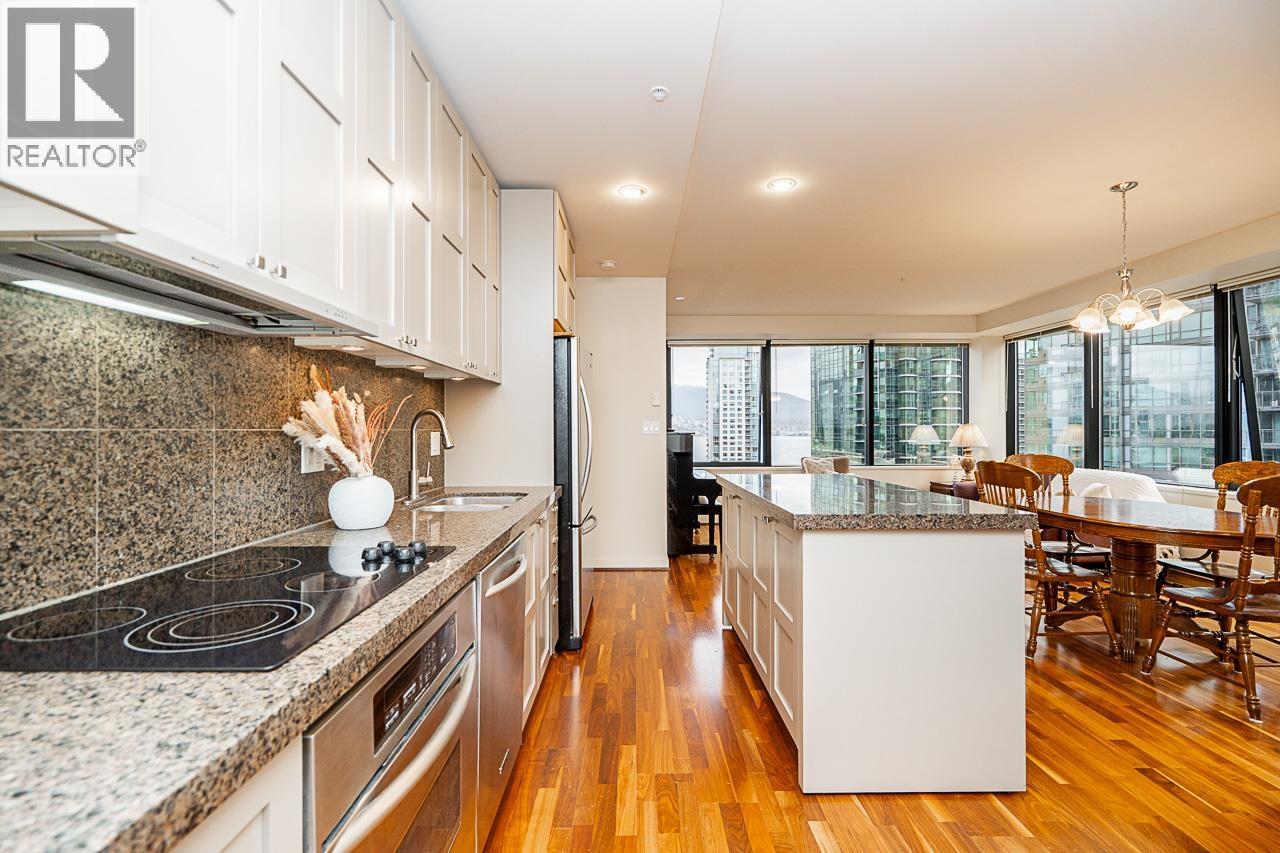 906 1333 W Georgia Street, Vancouver, British Columbia  V6E 4V3 - Photo 11 - R3066662