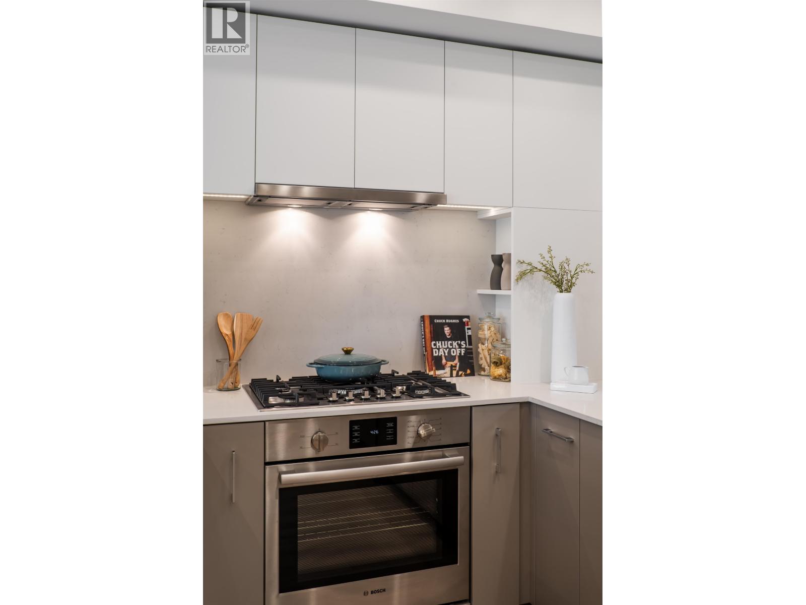 112 342 Mountain Highway, North Vancouver, British Columbia  V7J 2K8 - Photo 7 - R3062978