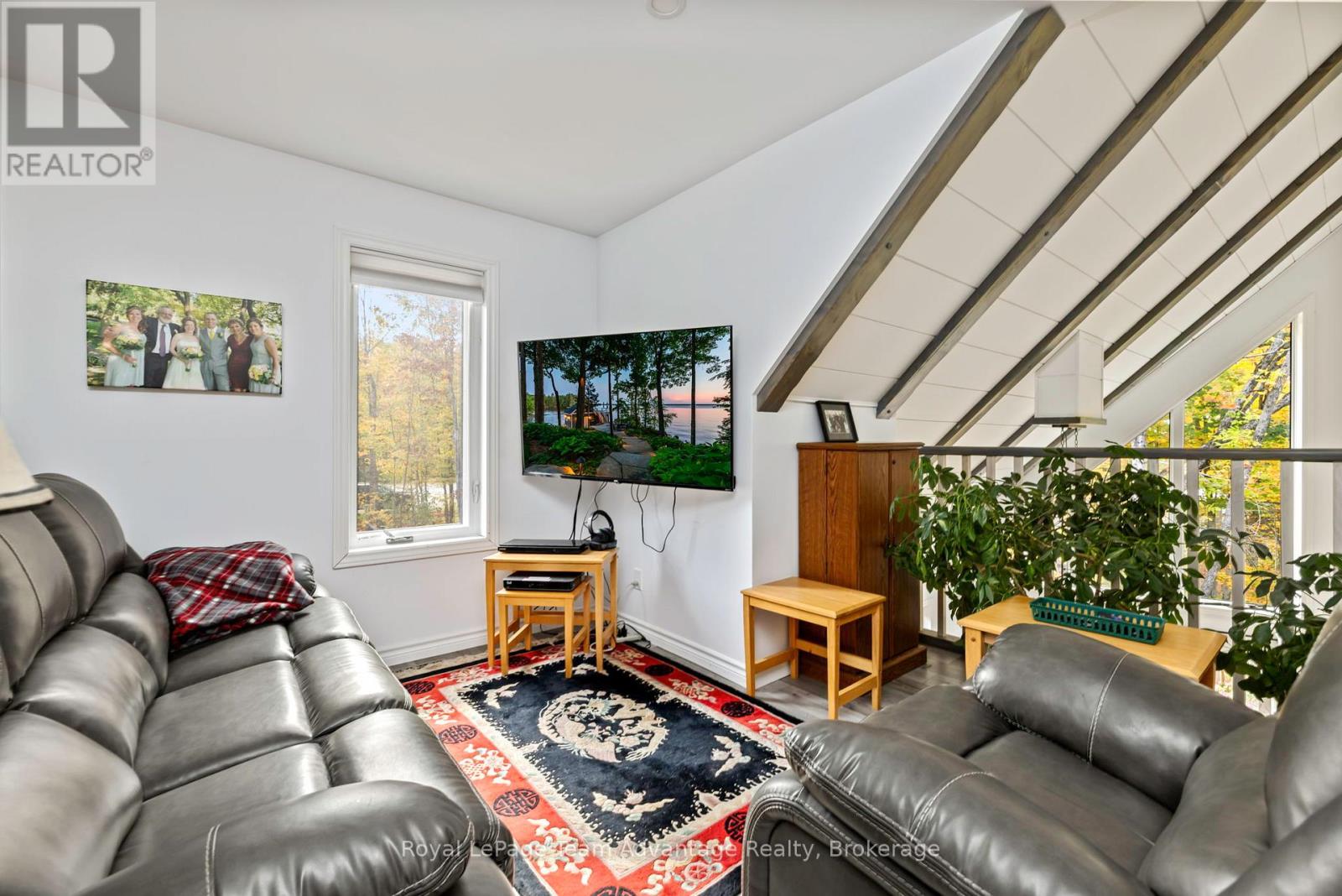 17 Hagerman Court, Seguin, Ontario  P2A 0B2 - Photo 16 - X12427159