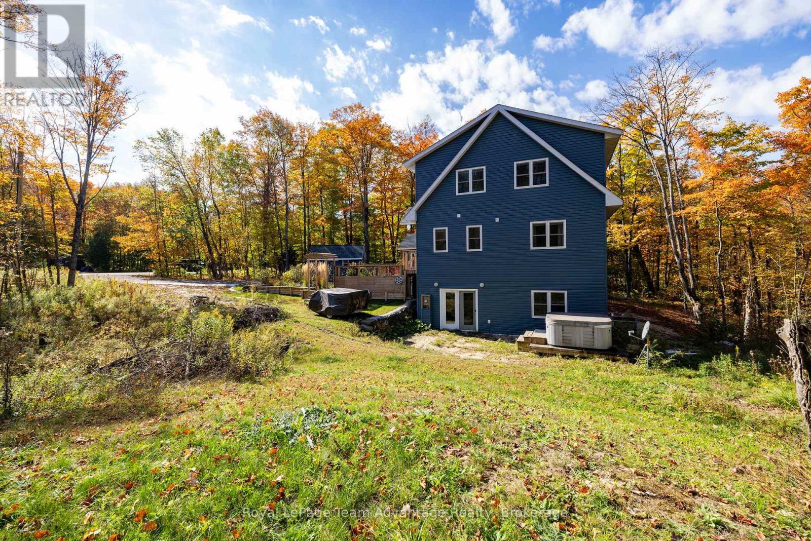 17 Hagerman Court, Seguin, Ontario  P2A 0B2 - Photo 35 - X12427159