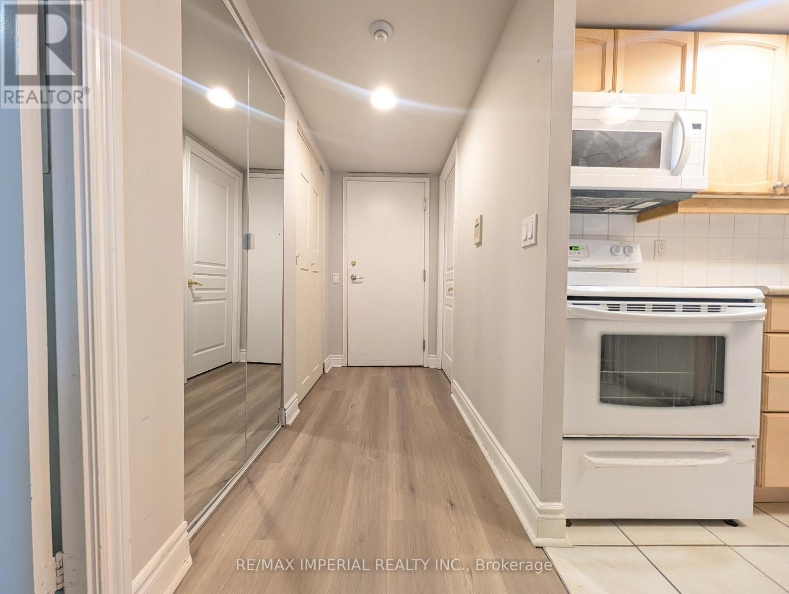 609 - 5 Northtown Way, Toronto, Ontario  M2N 7A1 - Photo 14 - C12537994