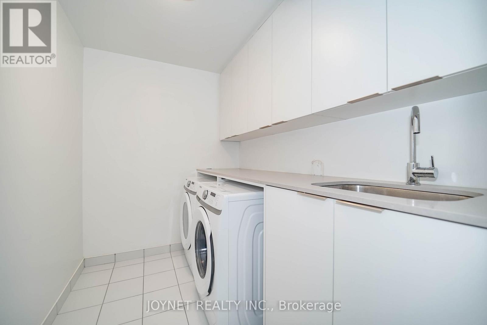 Th02 - 32 Forest Manor Road, Toronto, Ontario  M2J 0H2 - Photo 19 - C12538014